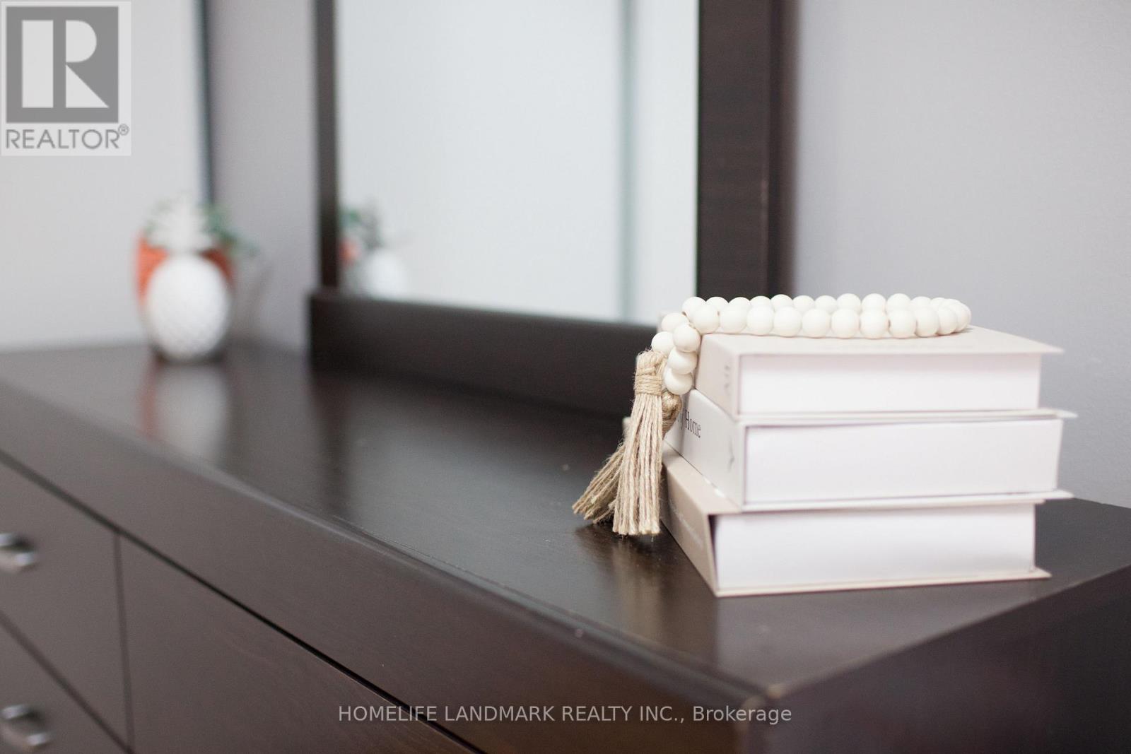 24 Cherryplum Way, Brampton, Ontario  L6S 6J4 - Photo 23 - W12832106