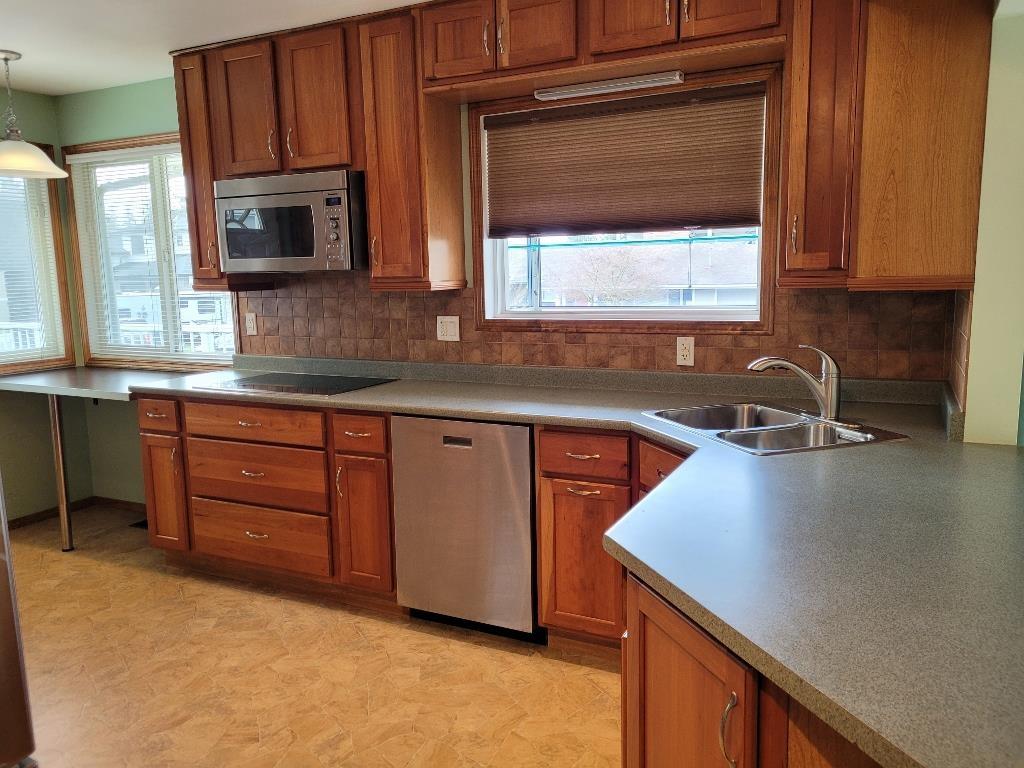 2126 Meadows Street, Abbotsford, British Columbia  V2T 3A6 - Photo 3 - R3093046