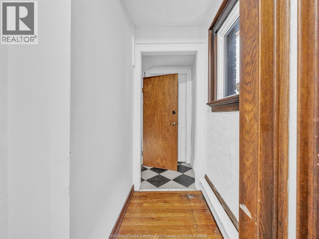 762 Victoria Avenue, Windsor, Ontario  N9A 4N2 - Photo 9 - 25031391