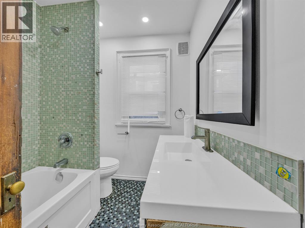 762 Victoria Avenue, Windsor, Ontario  N9A 4N2 - Photo 24 - 25031391