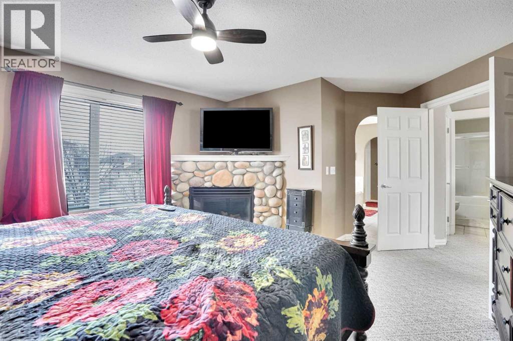 251 Lakeview Cove, Chestermere, Alberta  T1X 1E7 - Photo 29 - A2289312