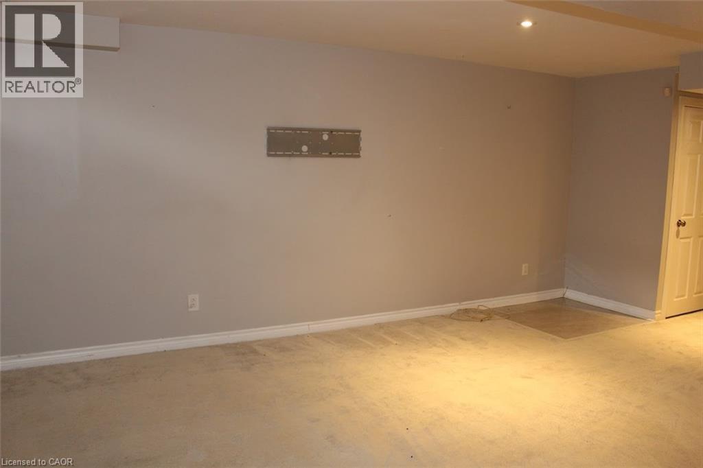 27 Waterbridge Street, Stoney Creek, Ontario  L8J 0E3 - Photo 21 - 40794492