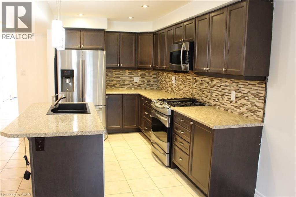 27 Waterbridge Street, Stoney Creek, Ontario  L8J 0E3 - Photo 3 - 40794492