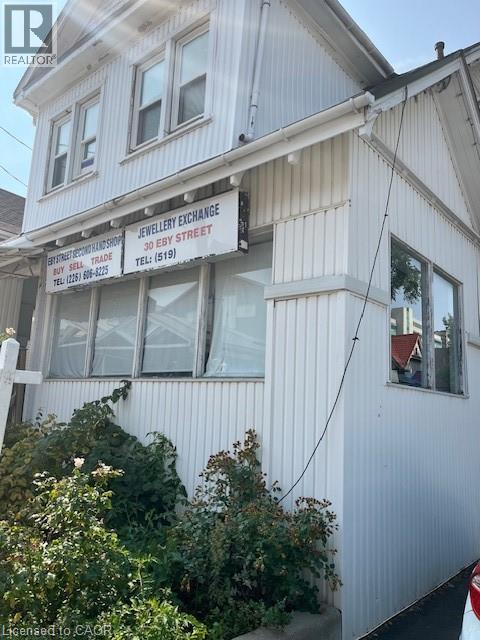 30 Eby Street N, Kitchener, Ontario N2H 2V7 - Photo 2 - 40795082