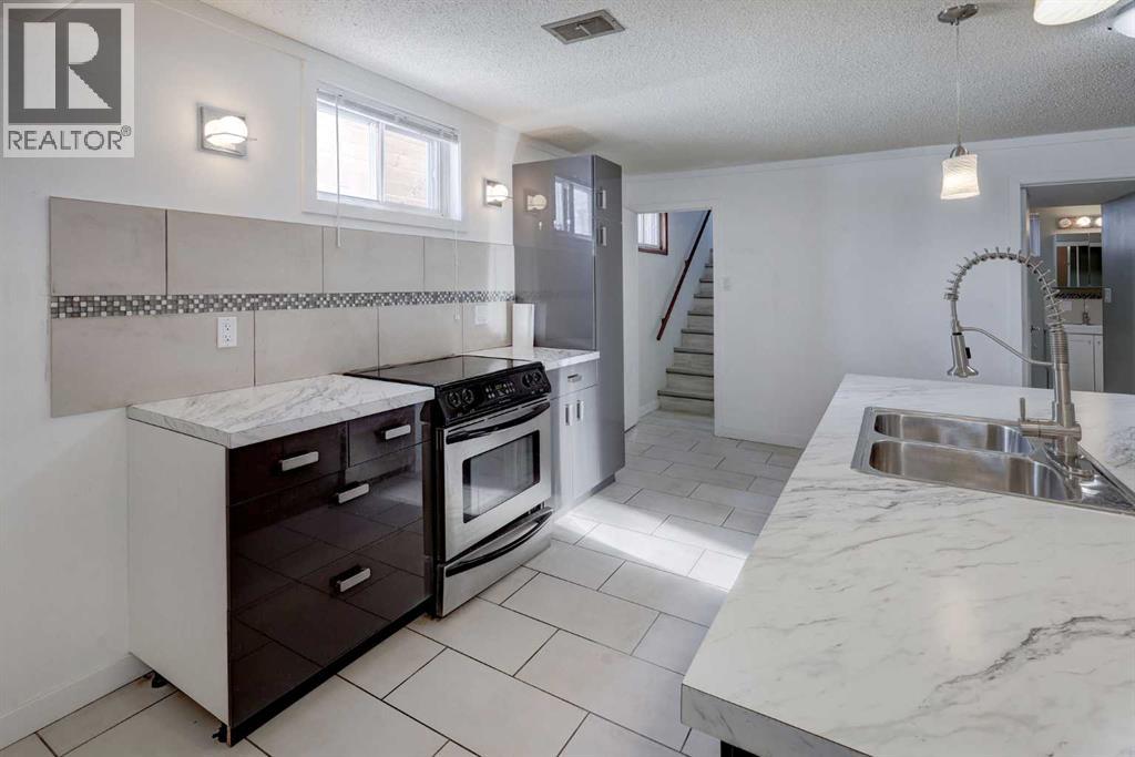 1307 Windsor Street Nw, Calgary, Alberta  T2N 3X2 - Photo 22 - A2289667