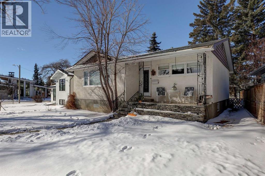 1307 Windsor Street NW, Calgary, Alberta