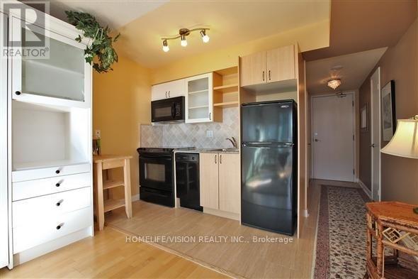 2509 - 600 Fleet Street, Toronto, Ontario  M5V 1B7 - Photo 5 - C12832126