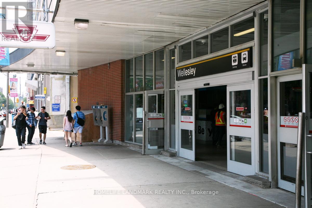 306 - 28 Wellesley Street E, Toronto, Ontario  M4Y 0C4 - Photo 16 - C12832128