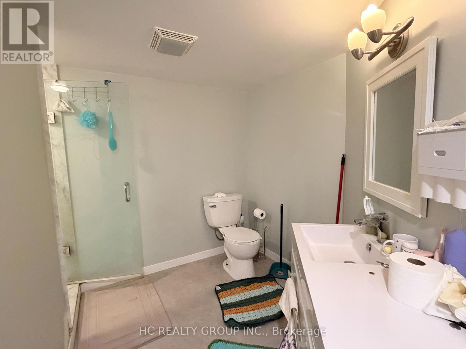 #lower - 17 Cawker Court, Whitby, Ontario  L1N 6S2 - Photo 12 - E12832122