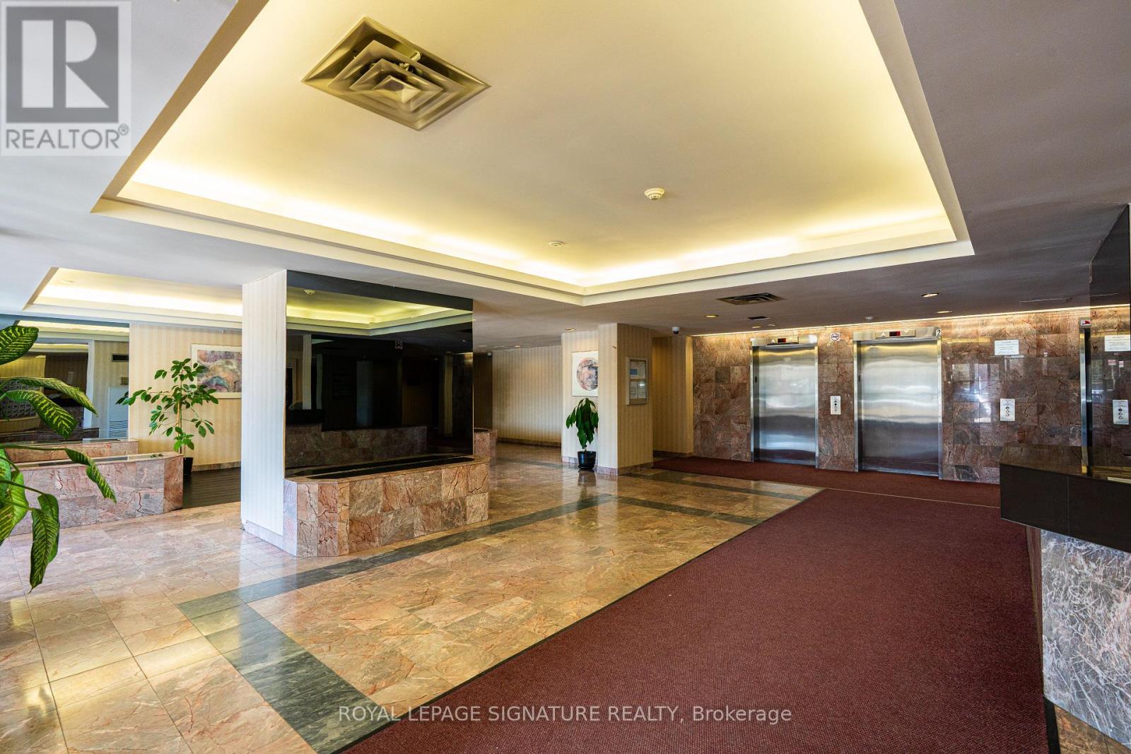 1906 - 3 Rowntree Road, Toronto, Ontario  M9V 5G8 - Photo 3 - W12832134