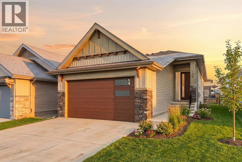 108 Quartz Crescent, Cochrane, Alberta  T4C 3G2 - Photo 2 - A2283874