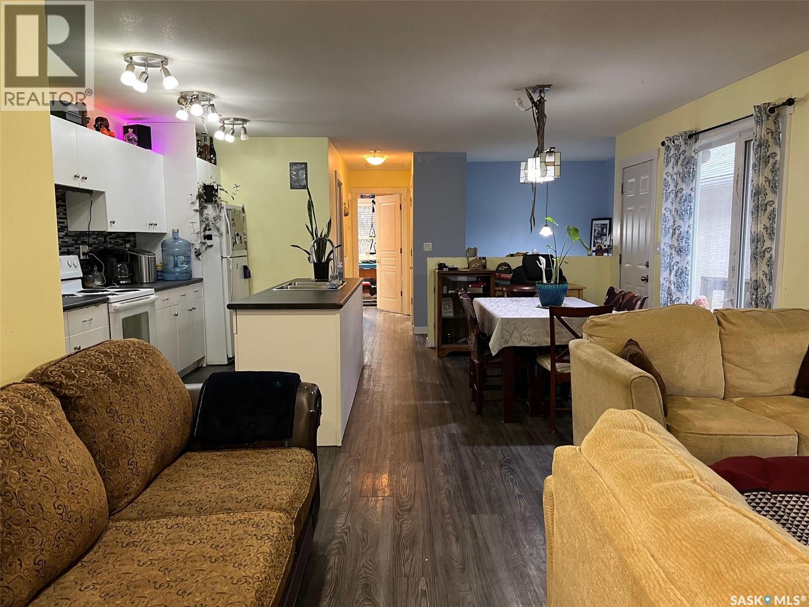 1019 Rae Street, Regina, Saskatchewan  S4T 2B7 - Photo 7 - SK029442