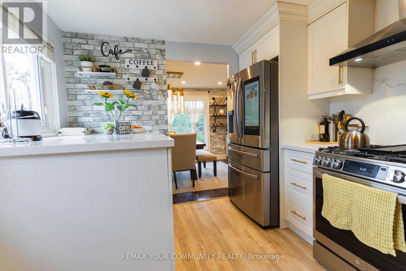 Main - 692 Down Crescent, Oshawa, Ontario  L1H 7Y1 - Photo 5 - E12831622