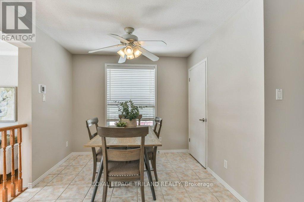 39 Bellrock Crescent, London East, Ontario  N5V 4M6 - Photo 15 - X12832144