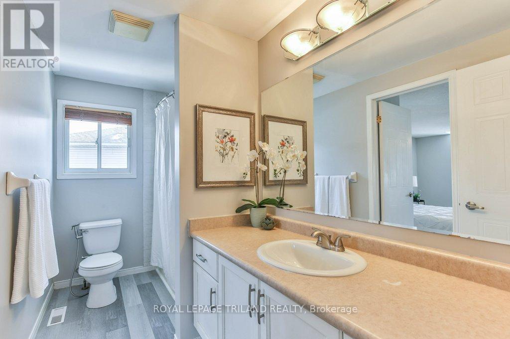 39 Bellrock Crescent, London East, Ontario  N5V 4M6 - Photo 31 - X12832144