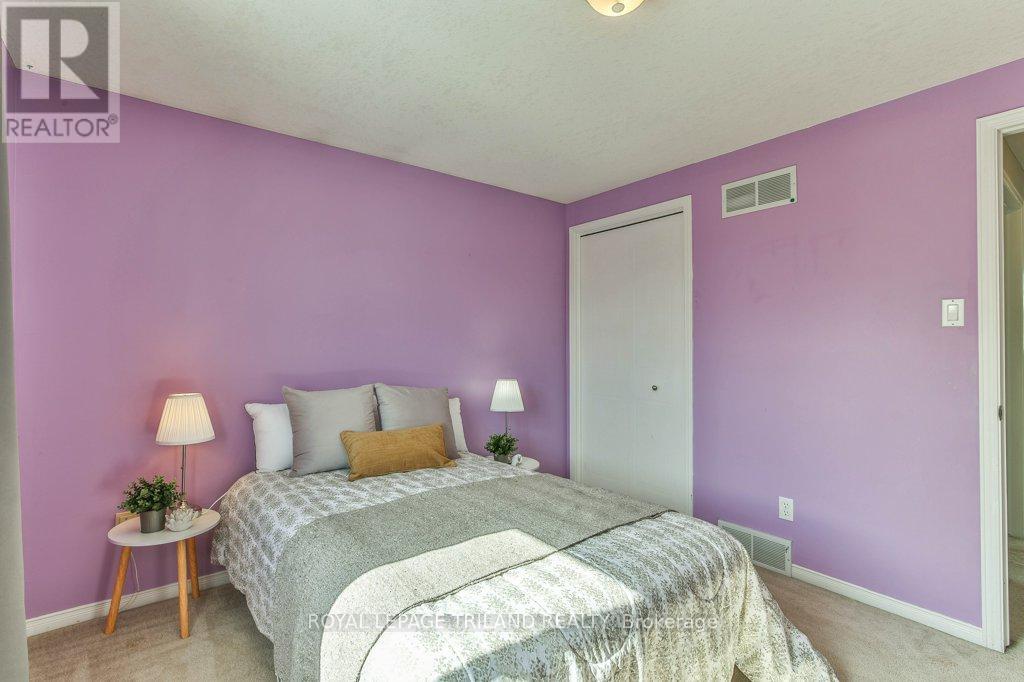 39 Bellrock Crescent, London East, Ontario  N5V 4M6 - Photo 33 - X12832144