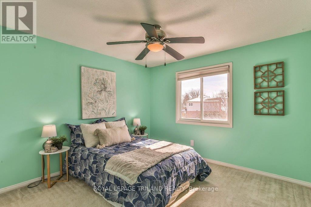 39 Bellrock Crescent, London East, Ontario  N5V 4M6 - Photo 34 - X12832144