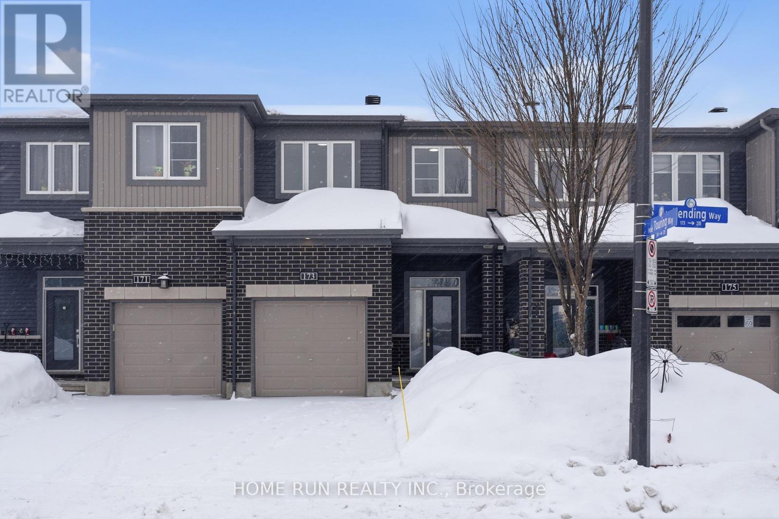 173 Bending Way, Ottawa, Ontario  K2J 6P2 - Photo 2 - X12832152