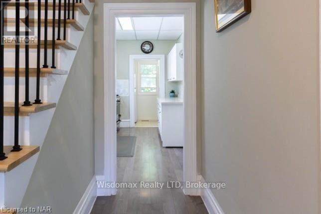 4466 Fourth Avenue, Niagara Falls, Ontario  L2E 4N3 - Photo 5 - X12832184