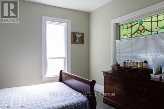 4466 Fourth Avenue, Niagara Falls, Ontario  L2E 4N3 - Photo 6 - X12832184