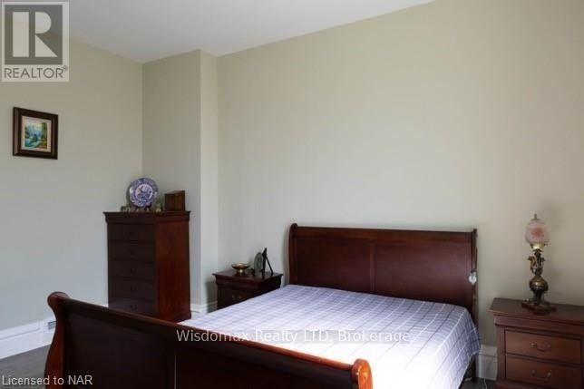 4466 Fourth Avenue, Niagara Falls, Ontario  L2E 4N3 - Photo 7 - X12832184