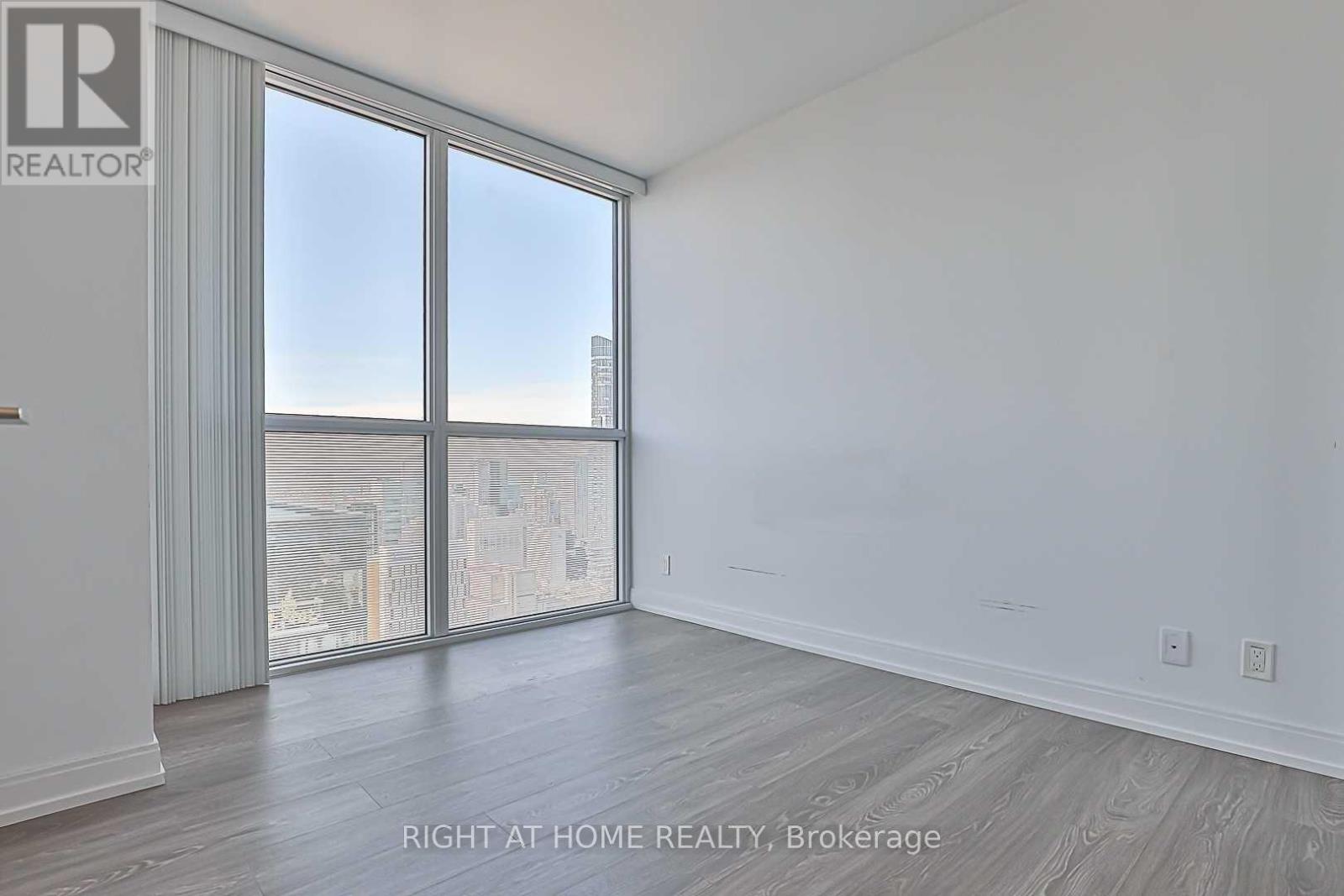 5210 - 181 Dundas Street E, Toronto, Ontario  M5A 0N5 - Photo 9 - C12832140