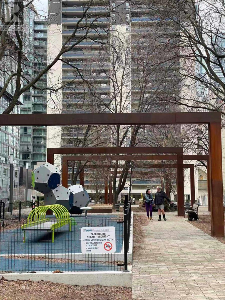 3711 - 3 Gloucester Street, Toronto (Church-Yonge Corridor), Ontario  M4Y 0C6 - Photo 11 - C12832148