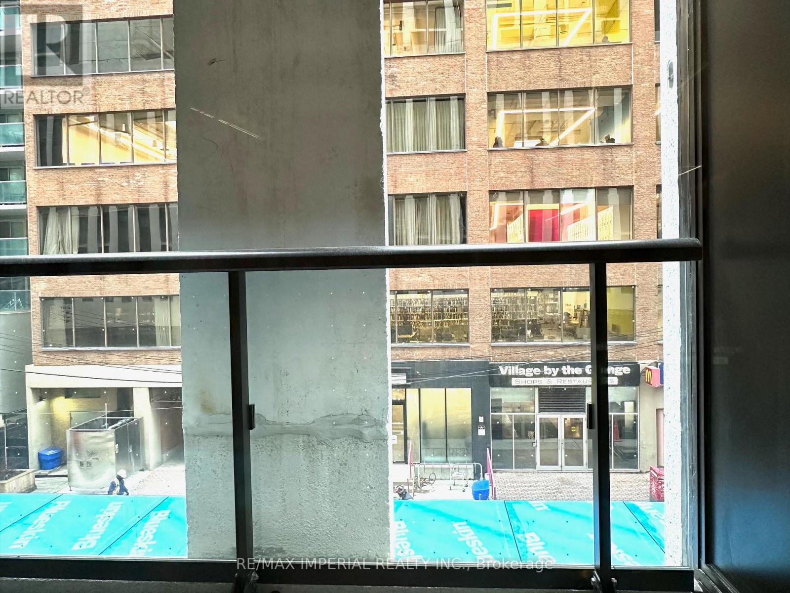 205 - 121 St Patrick Street, Toronto, Ontario  M5T 3C1 - Photo 8 - C12832172