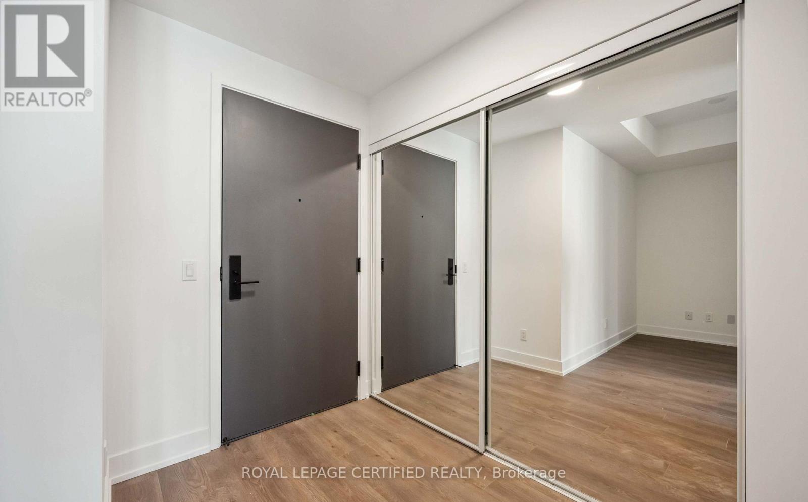 2108 - 308 Jarvis Street, Toronto (Moss Park), Ontario  M5A 2P2 - Photo 7 - C12832194