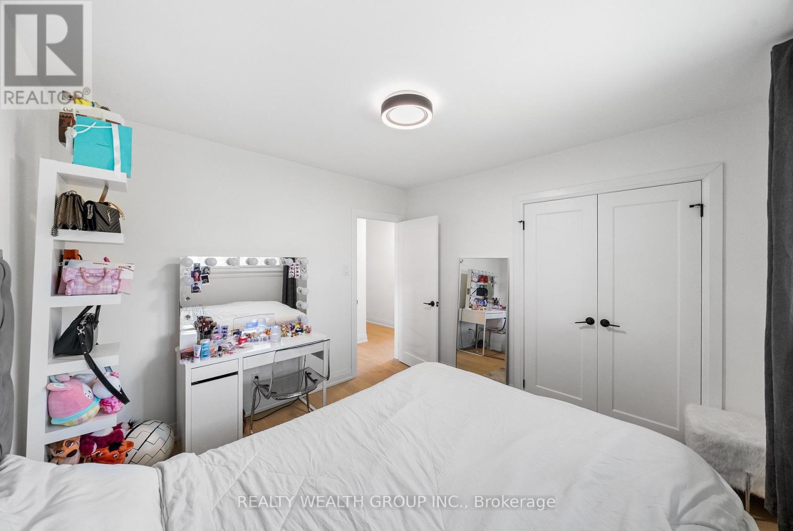 39 Treadgold Crescent, Toronto, Ontario  M3A 1X1 - Photo 23 - C12832198