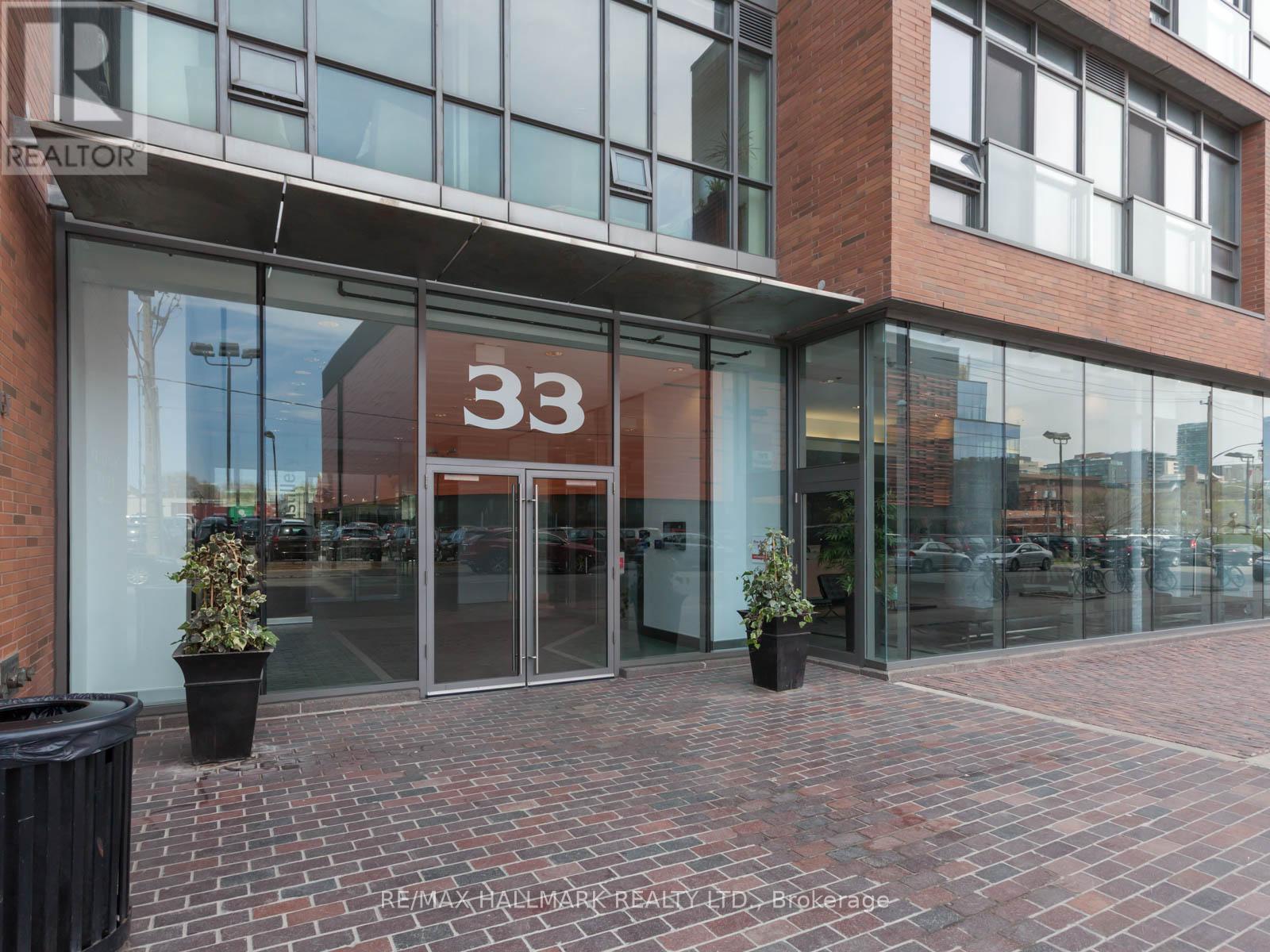 1502 - 33 MILL STREET, Toronto, Ontario