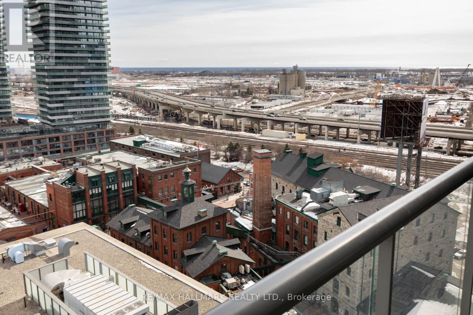 1502 - 33 Mill Street, Toronto, Ontario  M5A 3R3 - Photo 36 - C12832206