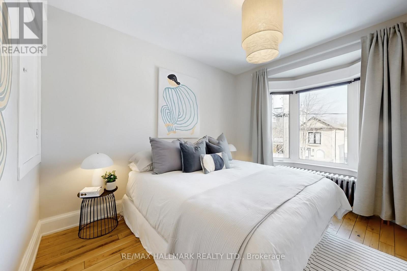 72 Hastings Avenue, Toronto, Ontario  M4L 2L2 - Photo 18 - E12832190