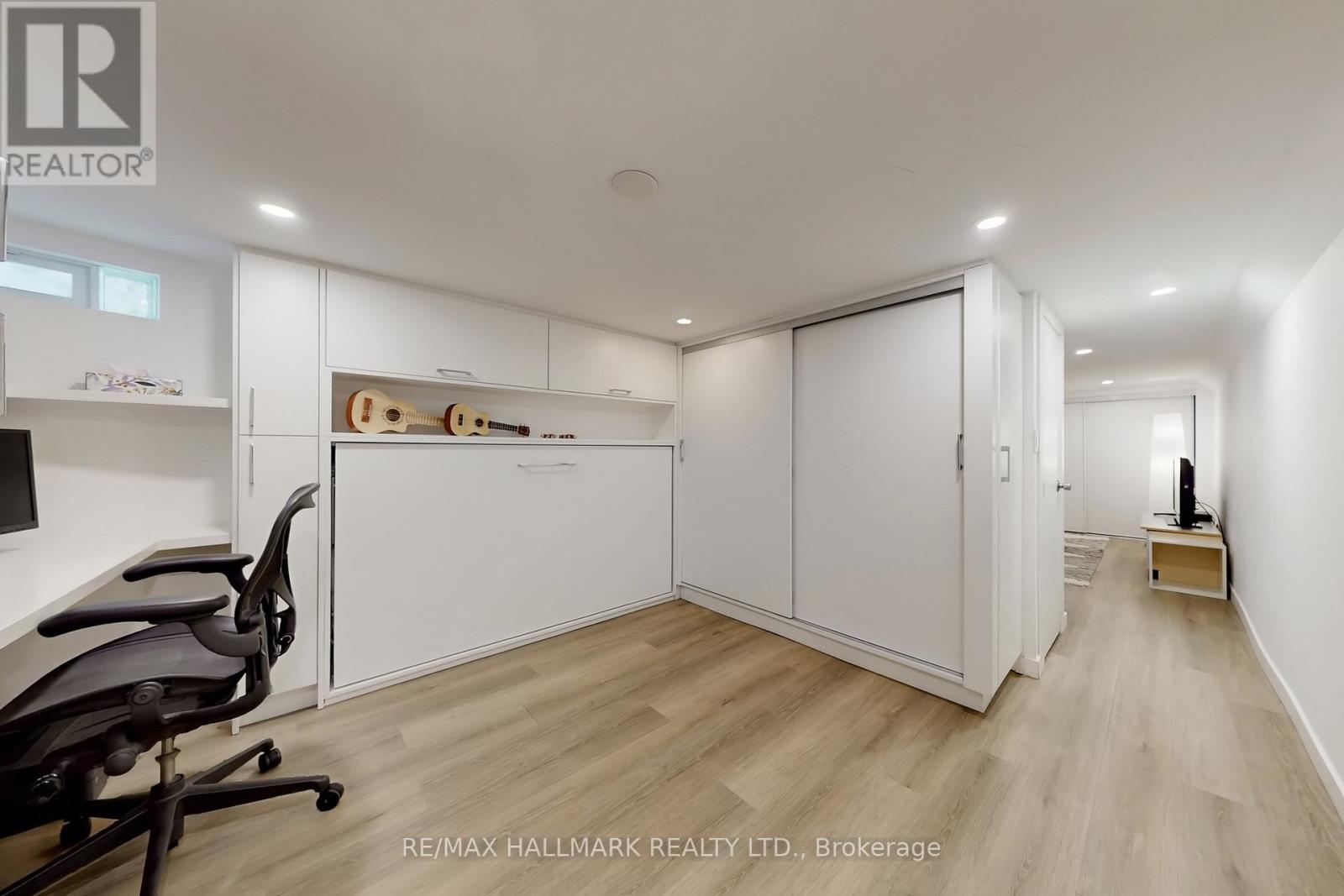 72 Hastings Avenue, Toronto, Ontario  M4L 2L2 - Photo 31 - E12832190