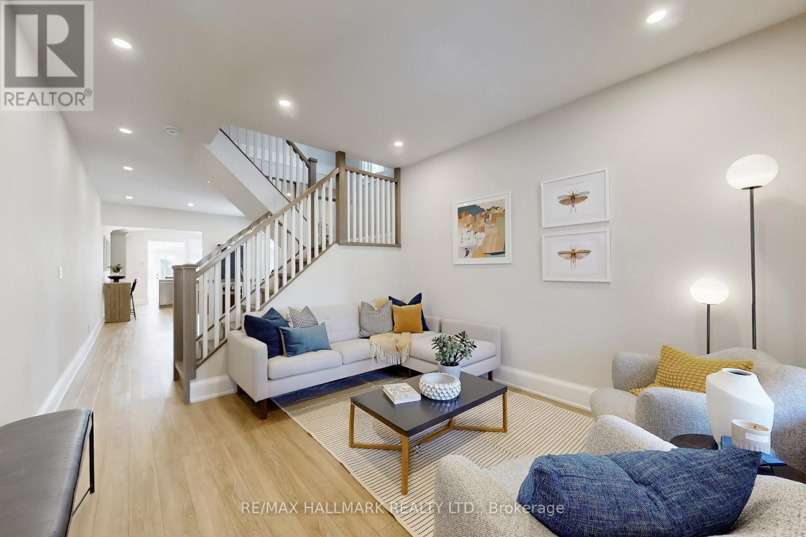 72 Hastings Avenue, Toronto, Ontario  M4L 2L2 - Photo 4 - E12832190