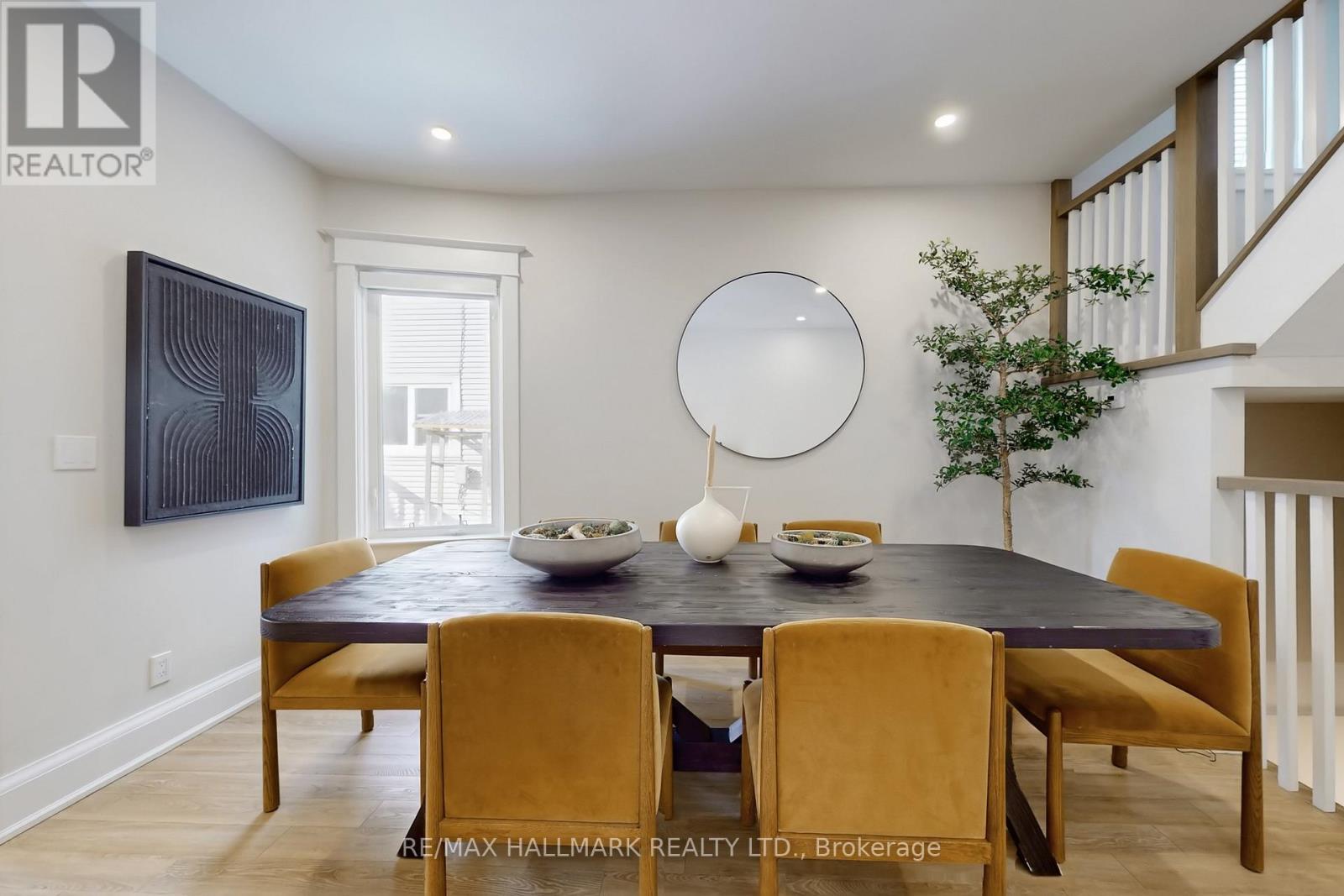 72 Hastings Avenue, Toronto, Ontario  M4L 2L2 - Photo 9 - E12832190