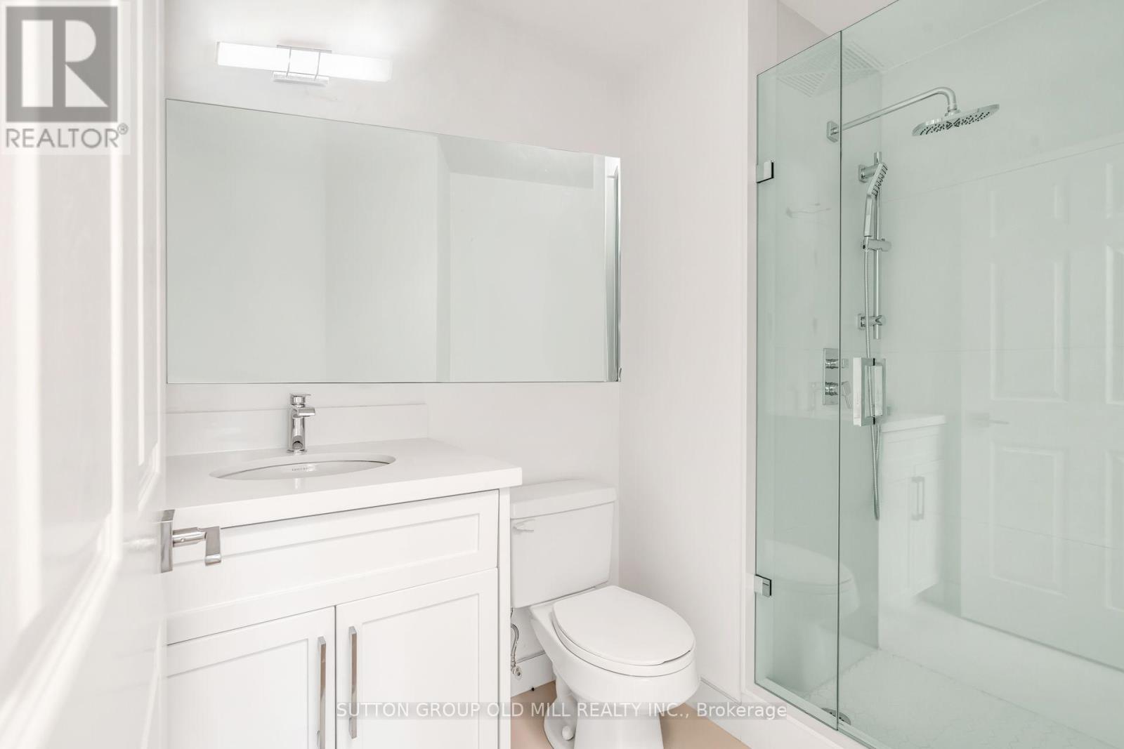 206 - 10 Old Mill Trail, Toronto, Ontario  M8X 2Y9 - Photo 27 - W12832138