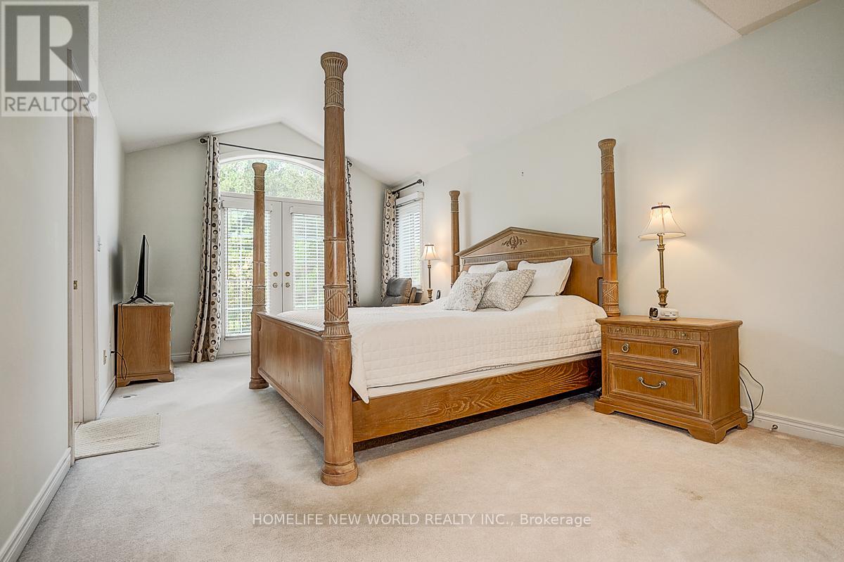 2305 Woodfield Road, Oakville, Ontario  L6H 6Y7 - Photo 24 - W12832204