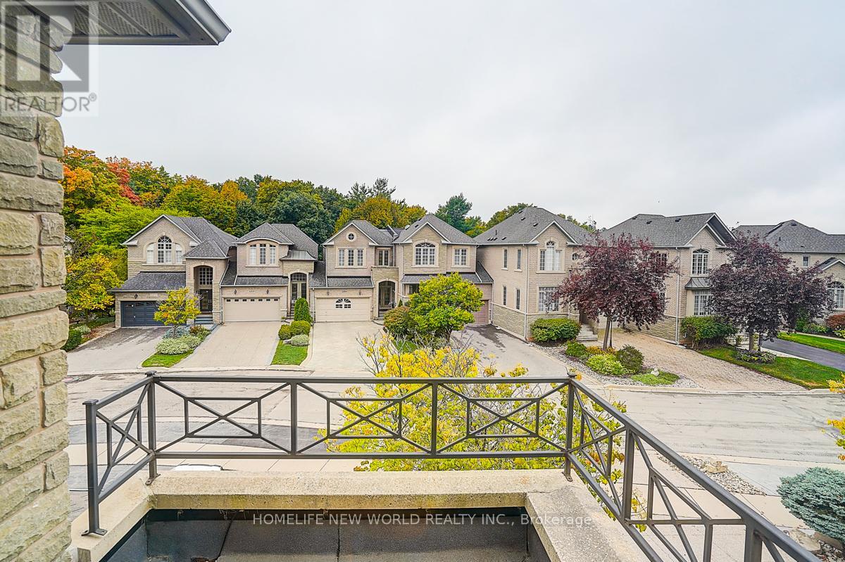 2305 Woodfield Road, Oakville, Ontario  L6H 6Y7 - Photo 35 - W12832204