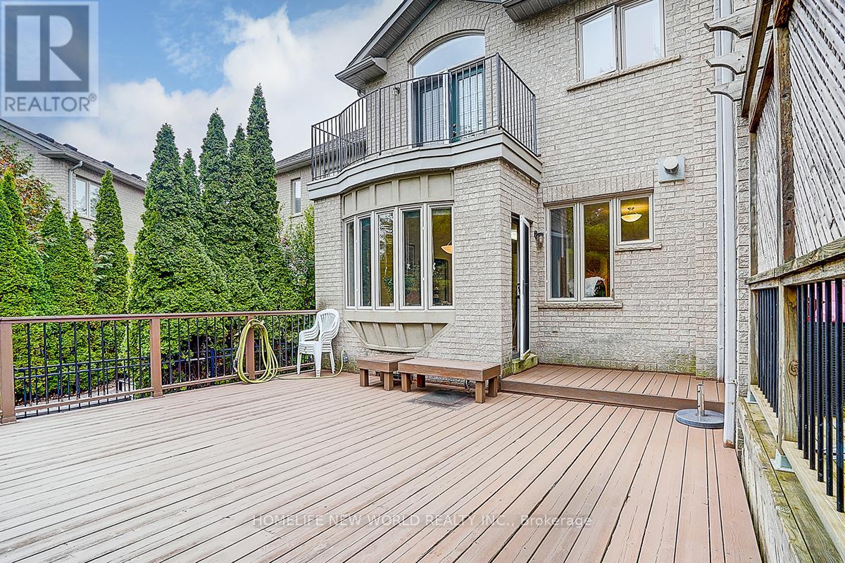 2305 Woodfield Road, Oakville, Ontario  L6H 6Y7 - Photo 47 - W12832204