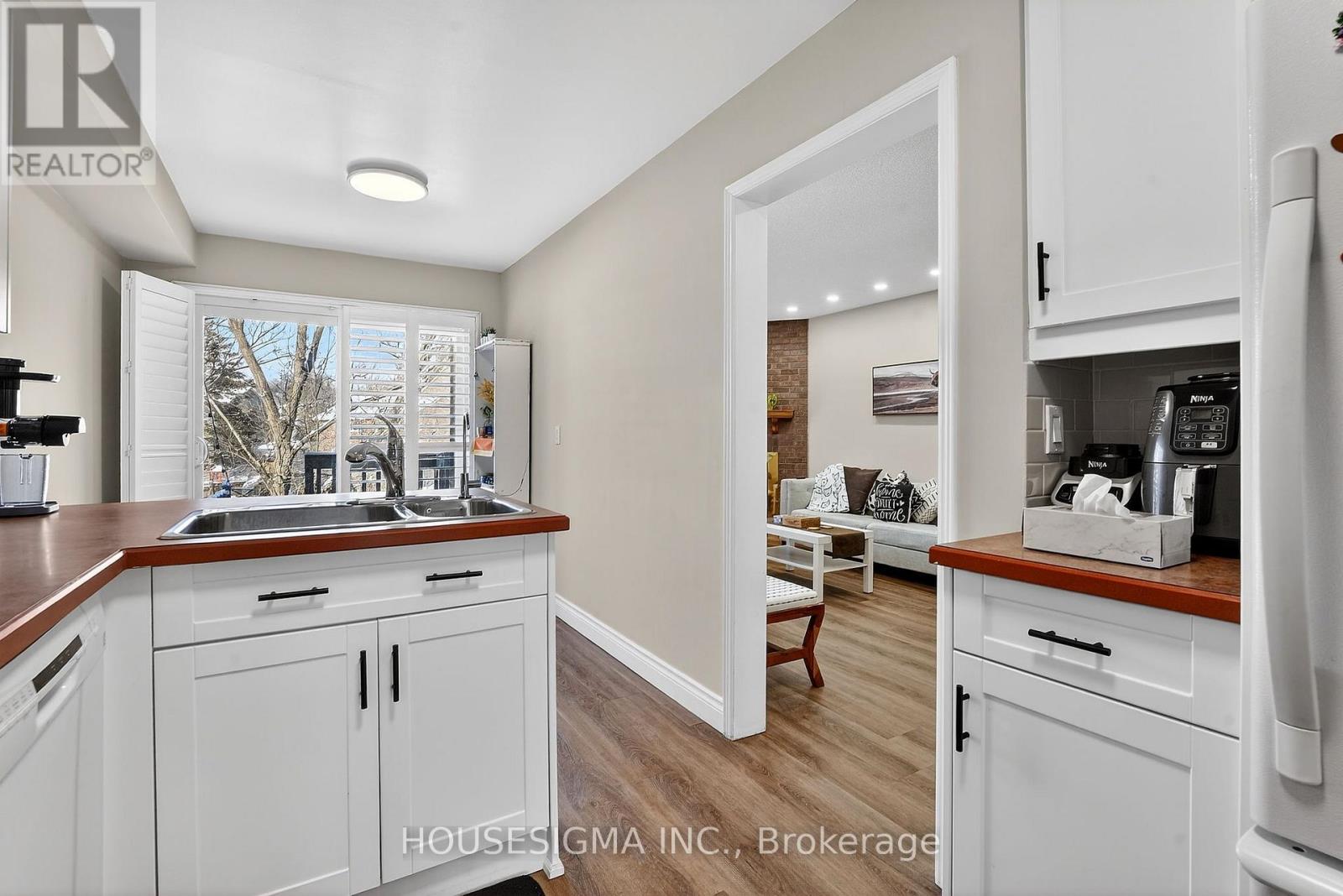 2 - 14 Huntingwood Avenue, Hamilton, Ontario  L9H 6X3 - Photo 15 - X12832142