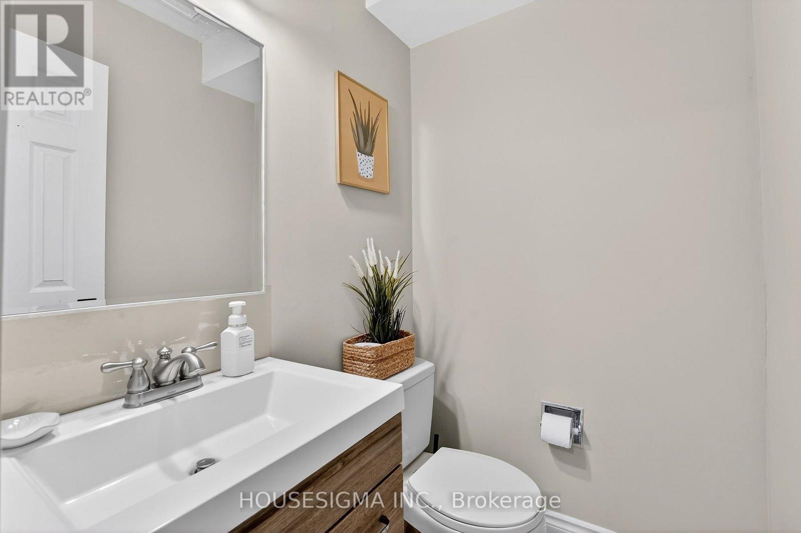 2 - 14 Huntingwood Avenue, Hamilton, Ontario  L9H 6X3 - Photo 7 - X12832142