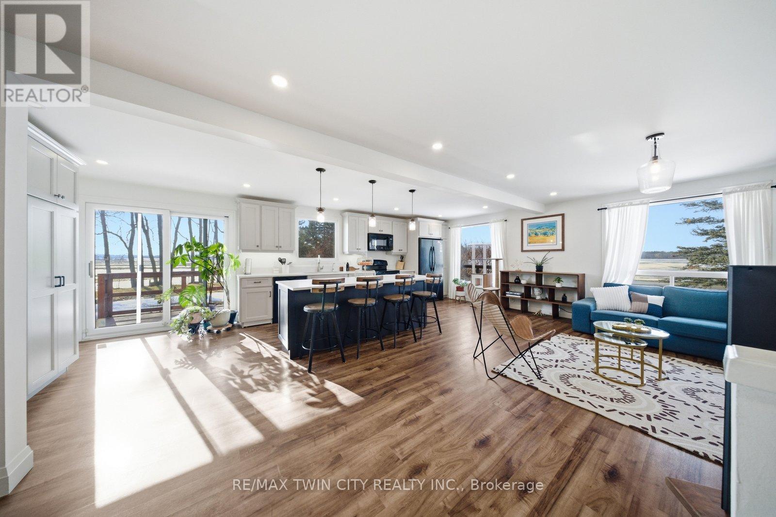 2090 Lost Mile Road, Brant, Ontario  N3T 5L4 - Photo 11 - X12832156