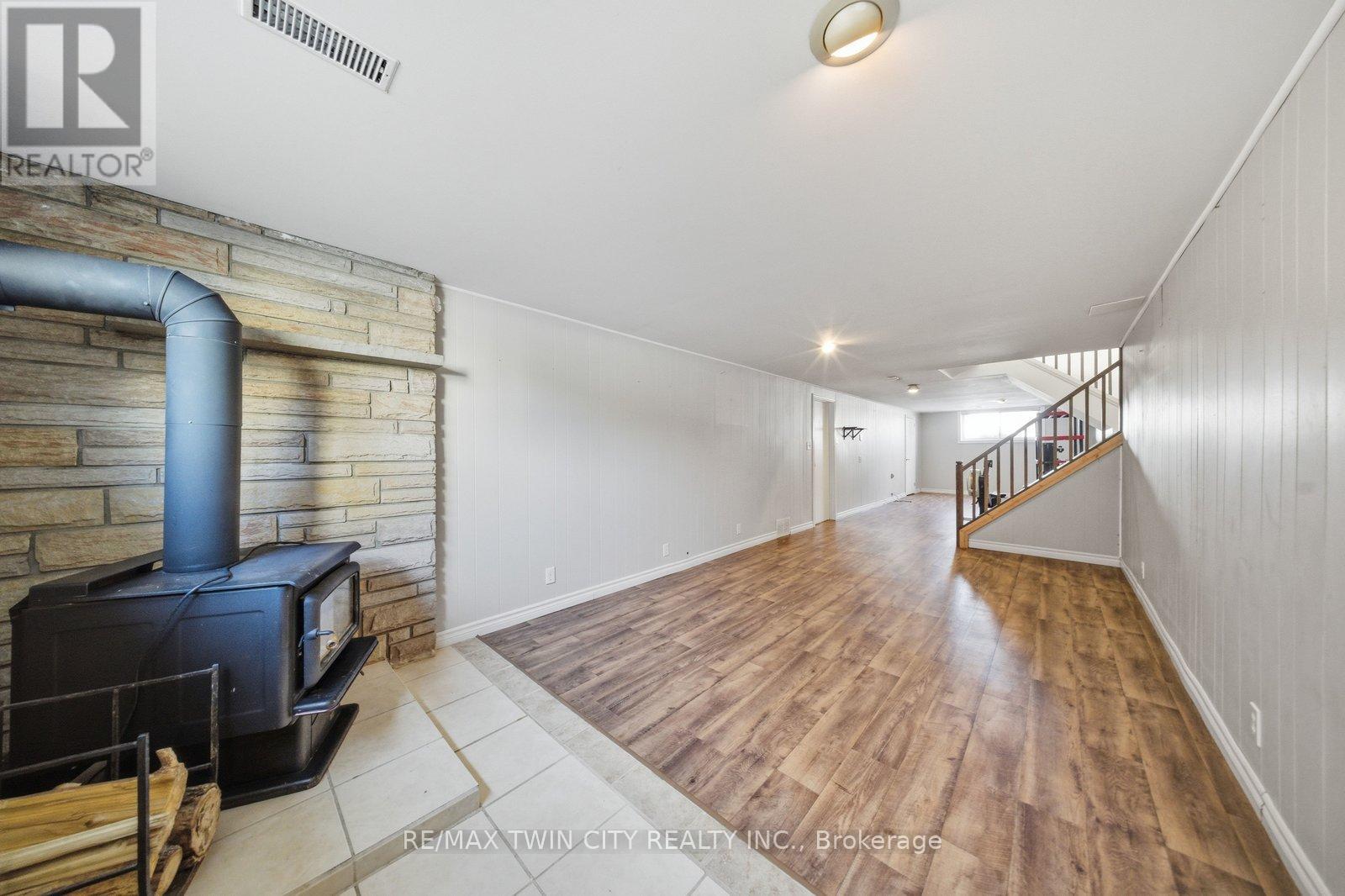 2090 Lost Mile Road, Brant, Ontario  N3T 5L4 - Photo 27 - X12832156