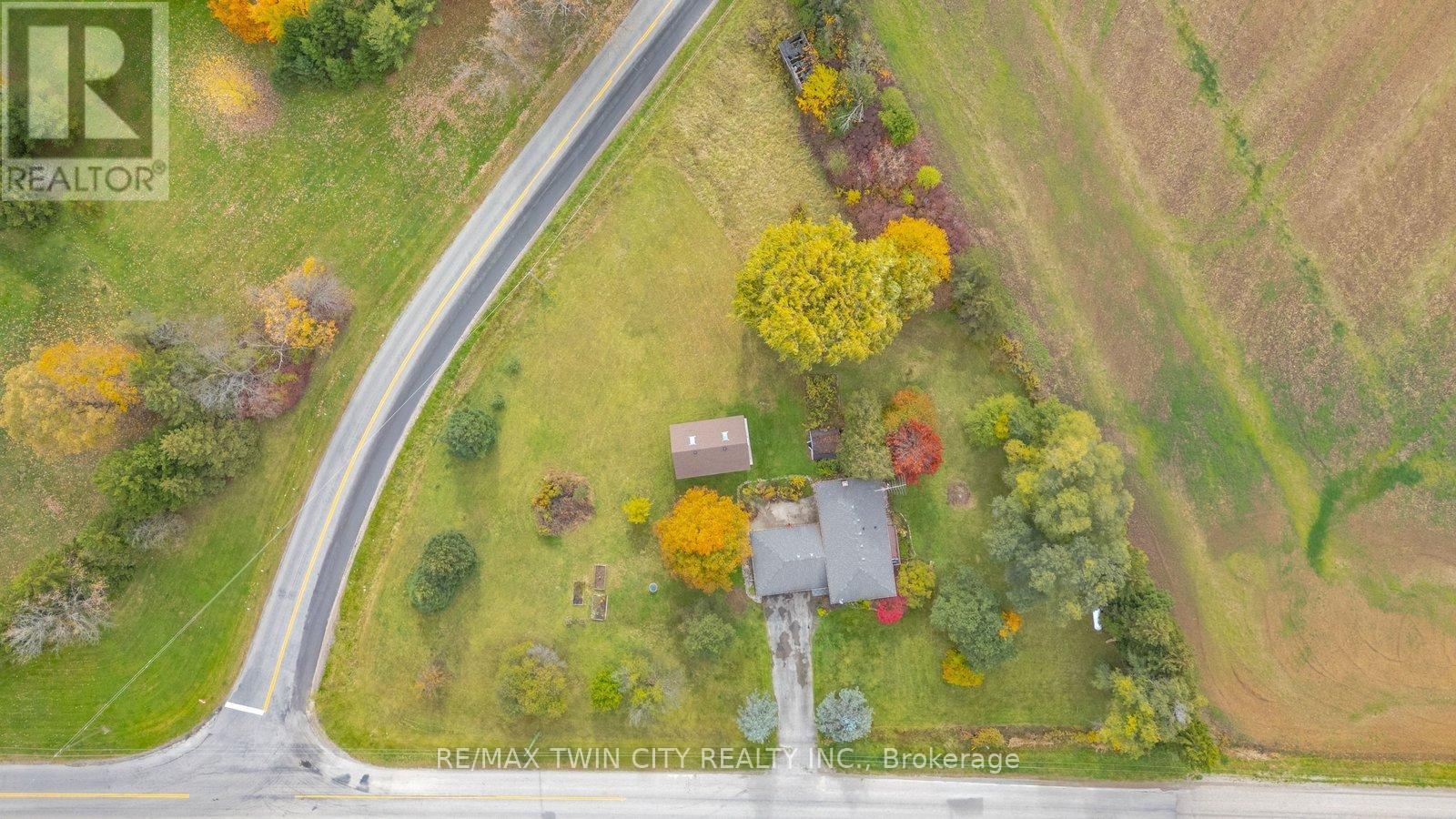 2090 Lost Mile Road, Brant, Ontario  N3T 5L4 - Photo 38 - X12832156