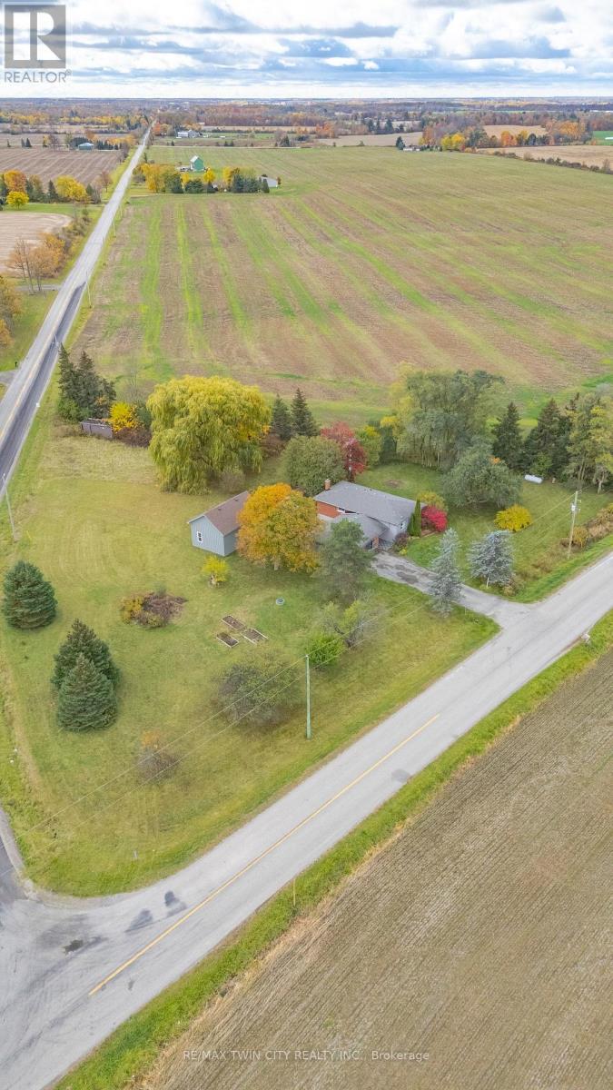 2090 Lost Mile Road, Brant, Ontario  N3T 5L4 - Photo 47 - X12832156