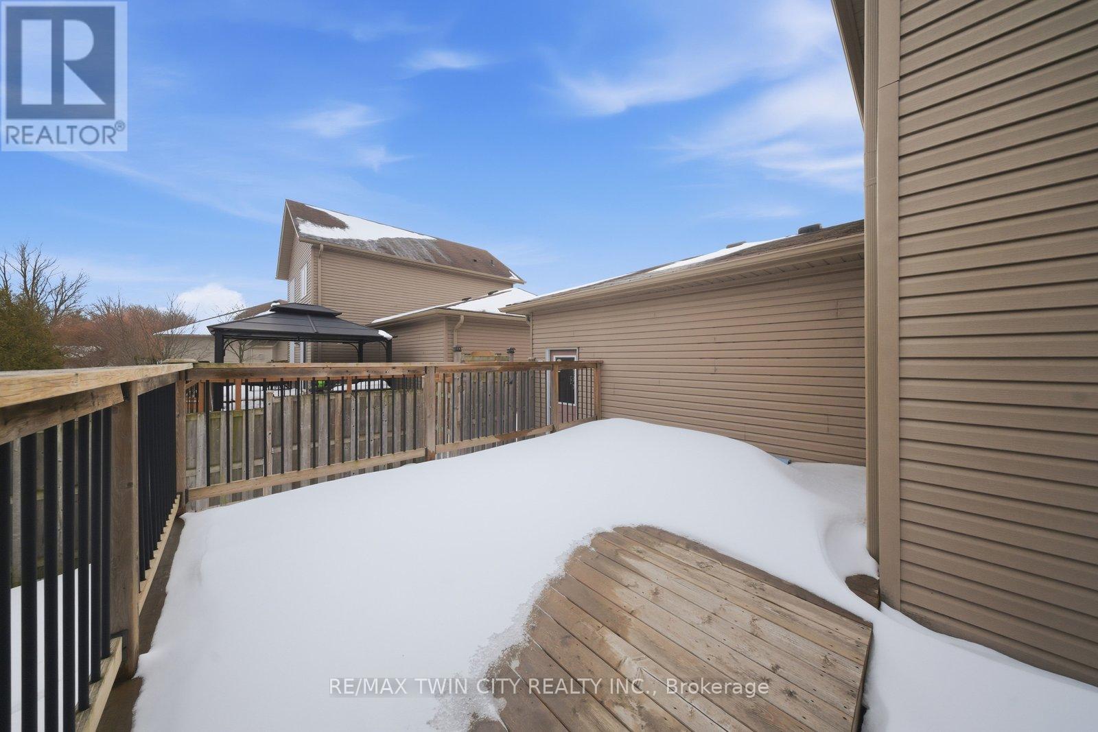 28 Tompkins Court, Norwich, Ontario  N0J 1P0 - Photo 29 - X12832160