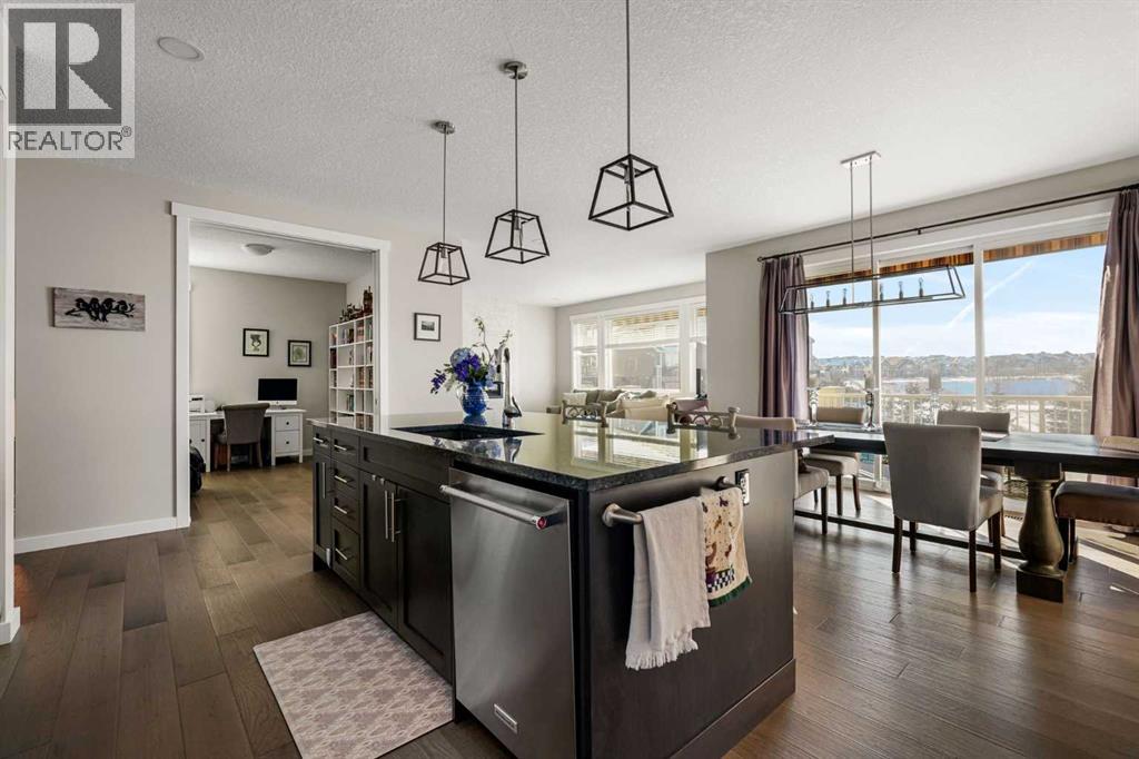 357 Marquis Landing Se, Calgary, Alberta  T3M 2H4 - Photo 9 - A2288814