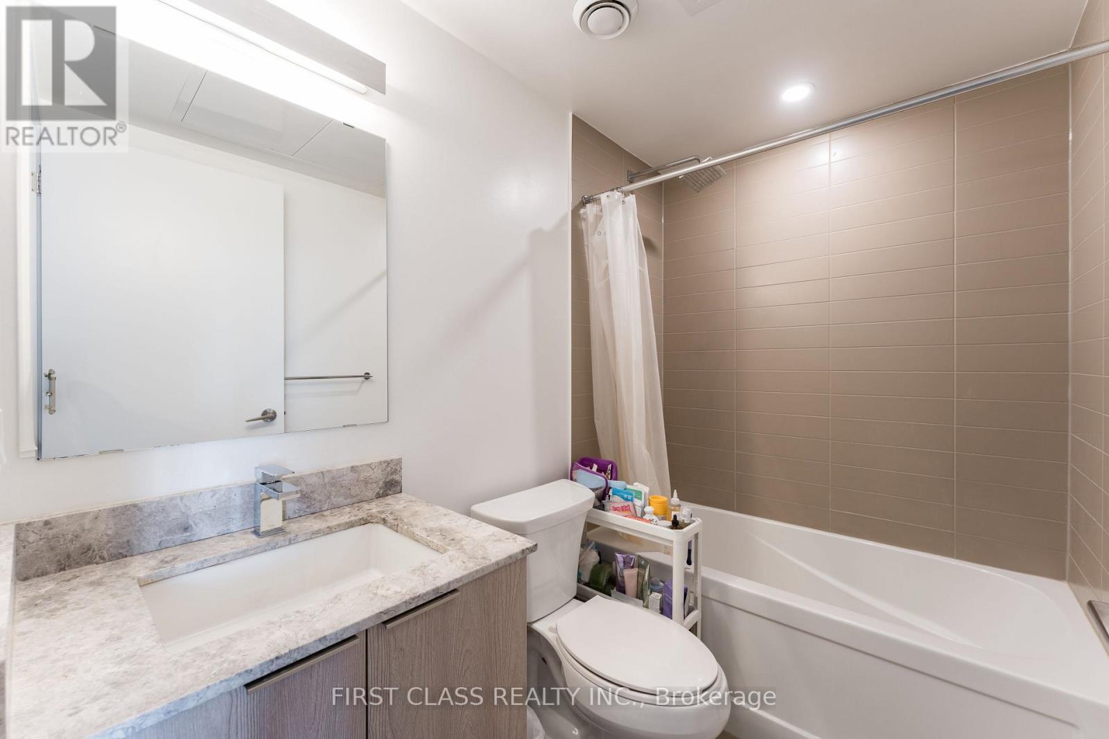 1602 - 18 Maitland Terrace, Toronto, Ontario  M4Y 0G8 - Photo 11 - C12832234