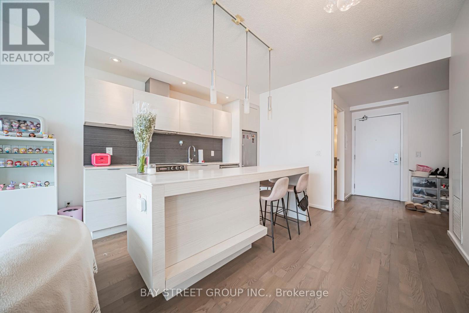 3004 - 8 Charlotte Street, Toronto, Ontario  M5V 0K4 - Photo 13 - C12832236